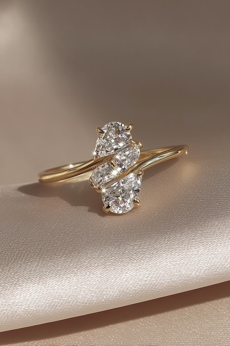 Diamond solitaire ring